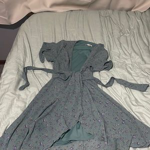 Mi Ami teal flower pattern dress